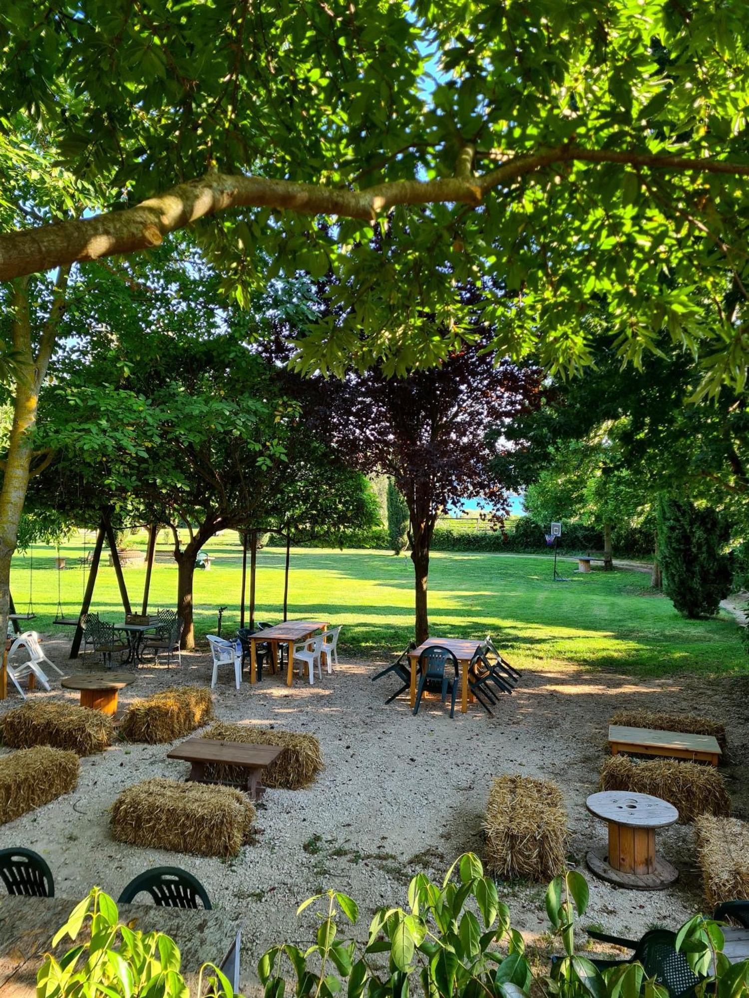 Agriturismo Le Grotte Неми Экстерьер фото
