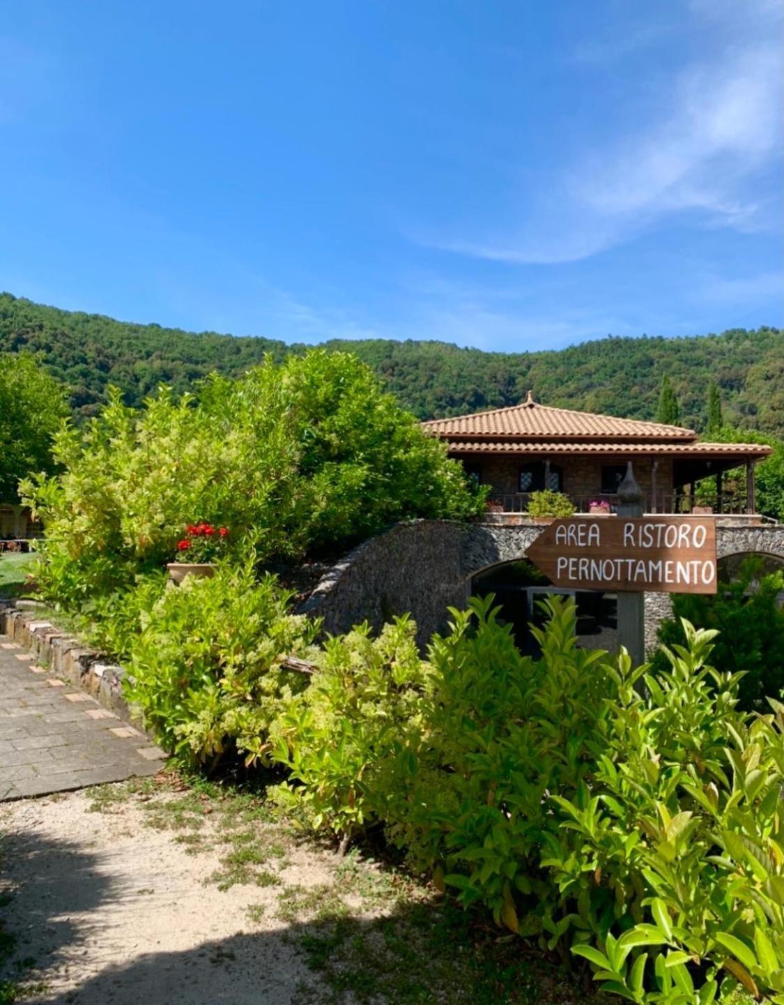 Agriturismo Le Grotte Неми Экстерьер фото