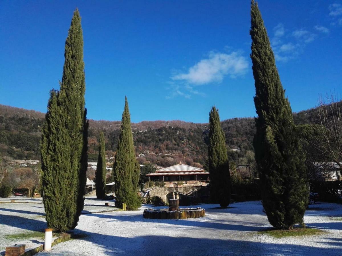 Agriturismo Le Grotte Неми Экстерьер фото
