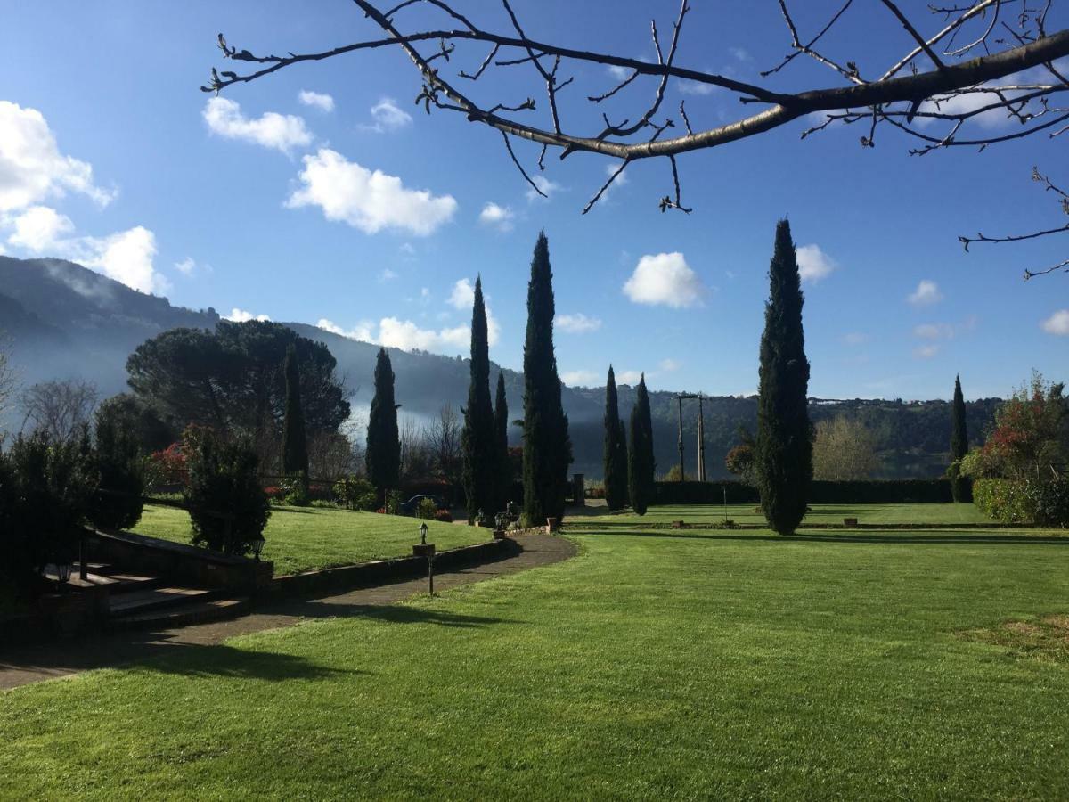 Agriturismo Le Grotte Неми Экстерьер фото