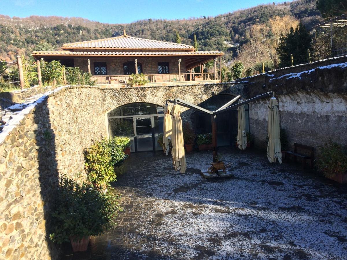 Agriturismo Le Grotte Неми Экстерьер фото
