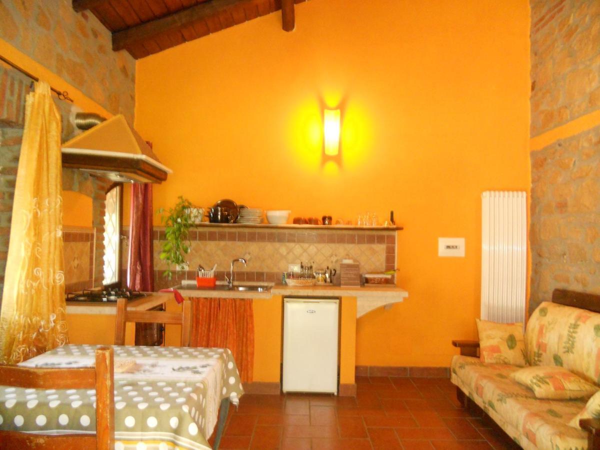 Agriturismo Le Grotte Неми Экстерьер фото